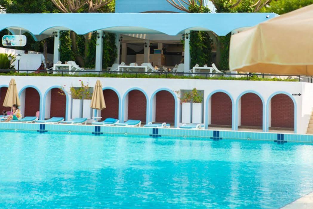 Uptown Bueyuek Anadolu Girne Hotel Exteriér fotografie