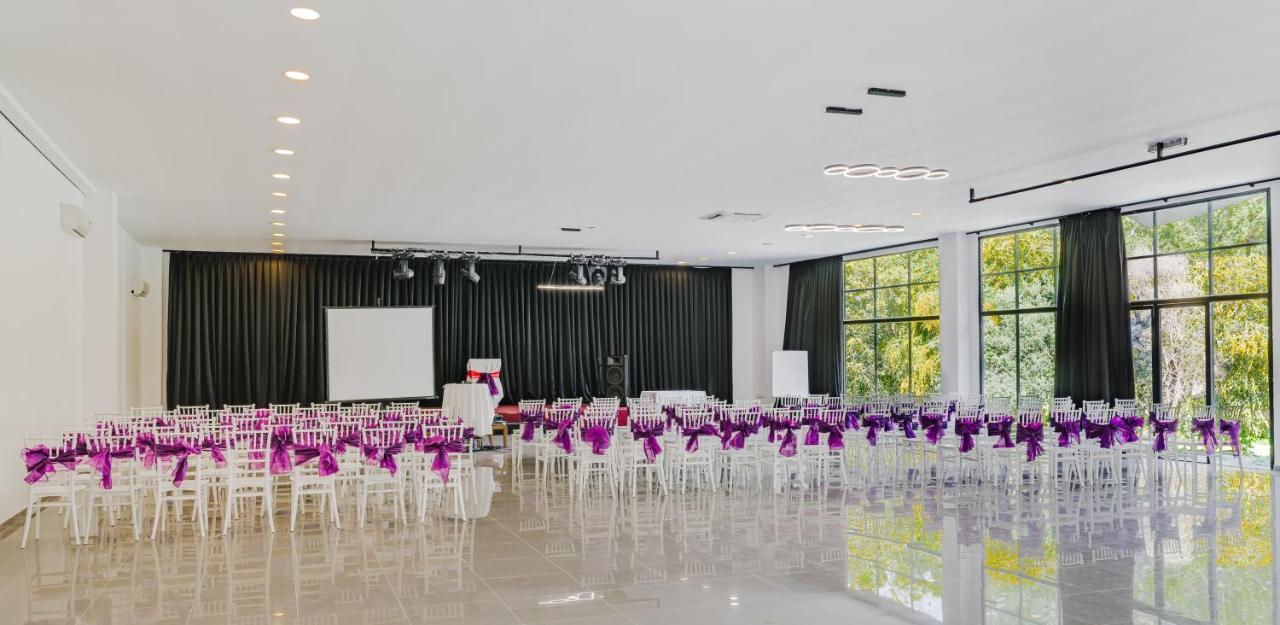 Uptown Bueyuek Anadolu Girne Hotel Exteriér fotografie