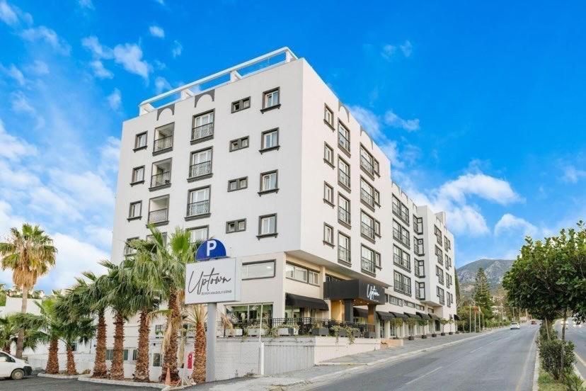 Uptown Bueyuek Anadolu Girne Hotel Exteriér fotografie