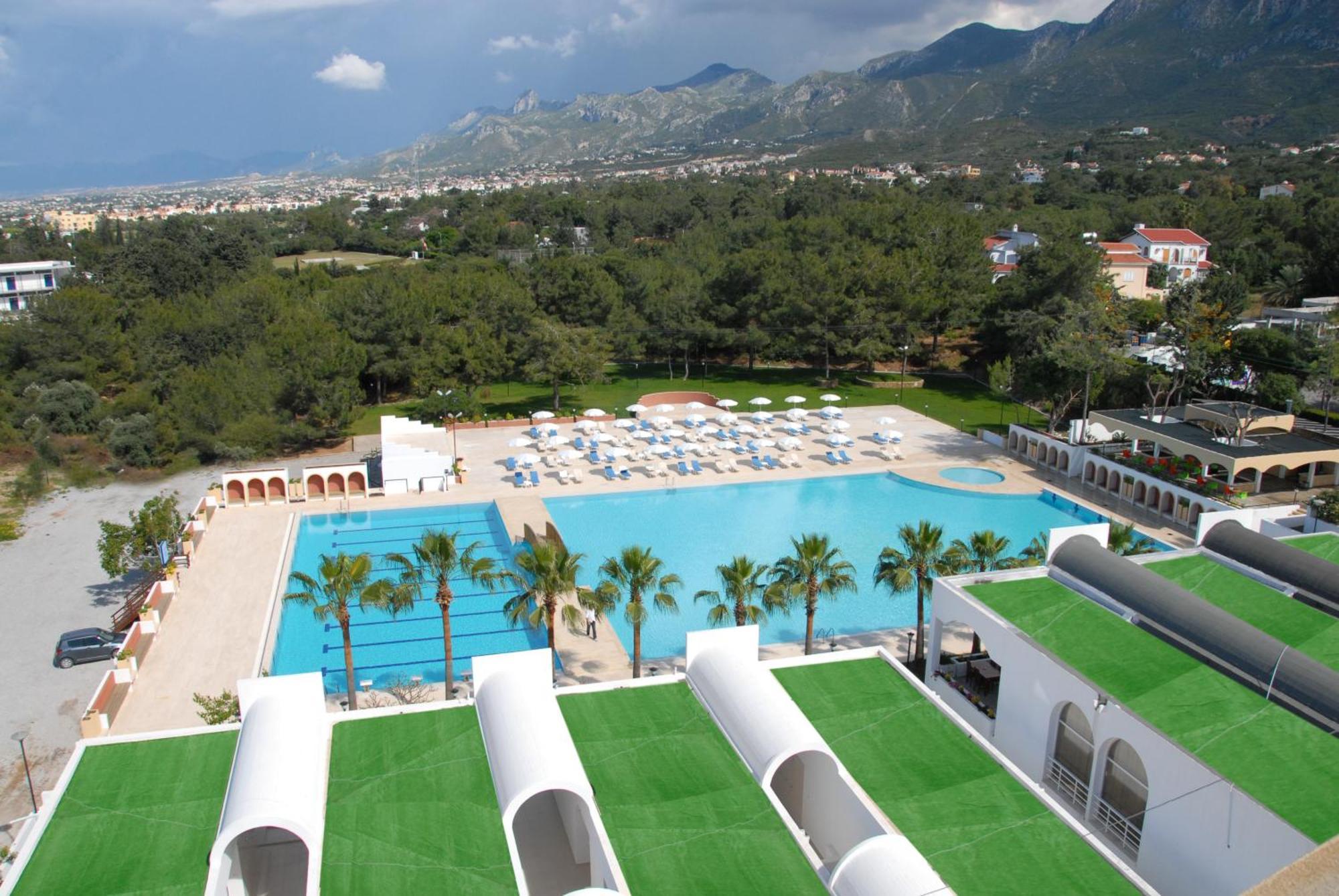 Uptown Bueyuek Anadolu Girne Hotel Exteriér fotografie