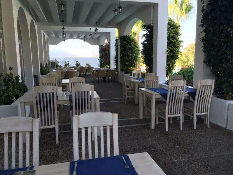 Uptown Bueyuek Anadolu Girne Hotel Exteriér fotografie